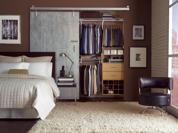 application of technological doors for a sliding wardrobe