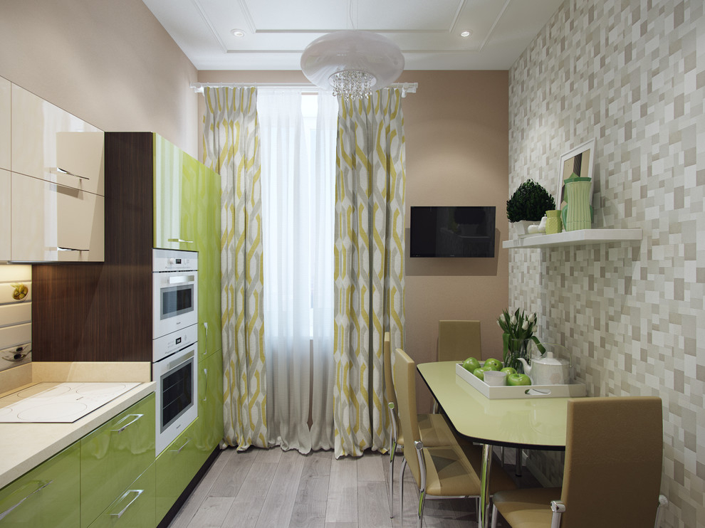 Mozaikiniai tapetai mažai virtuvei šiltai žalios spalvos