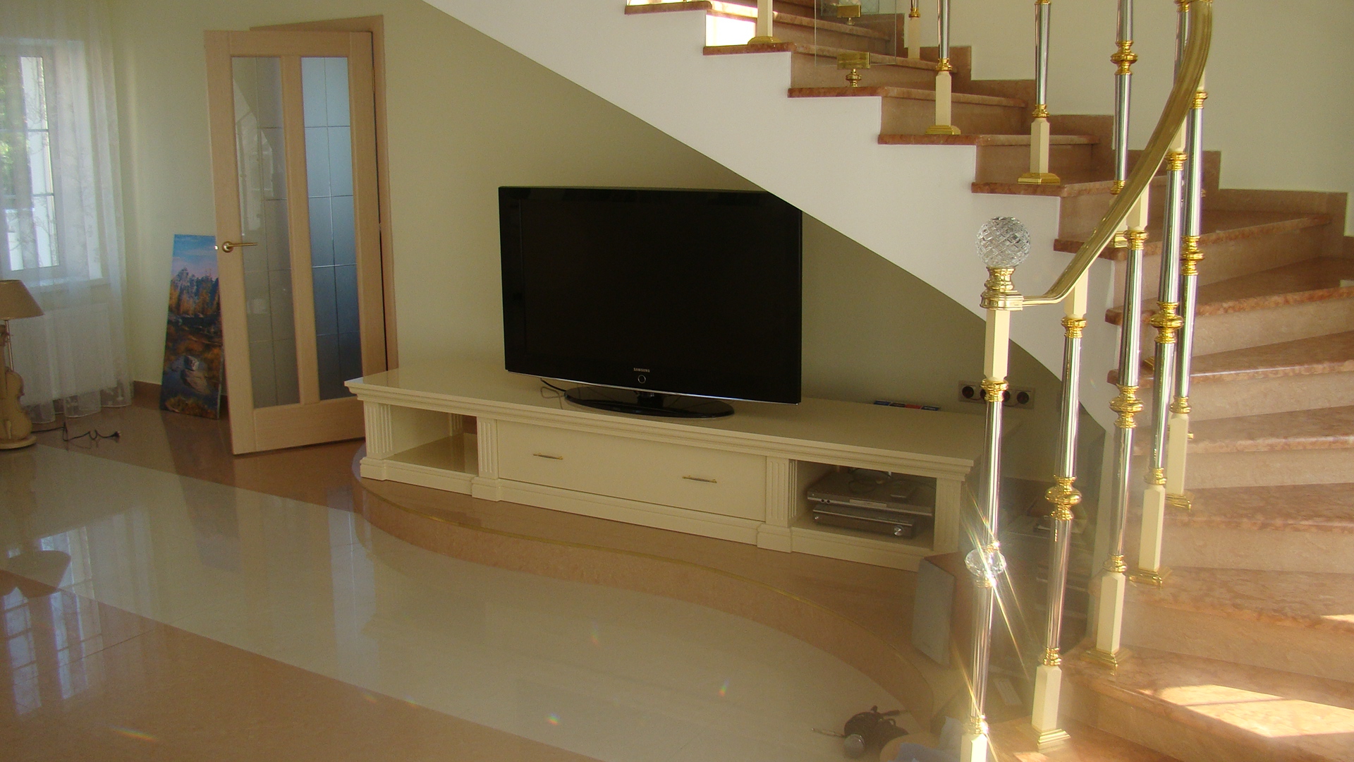 TV cabinet with integrated drawer