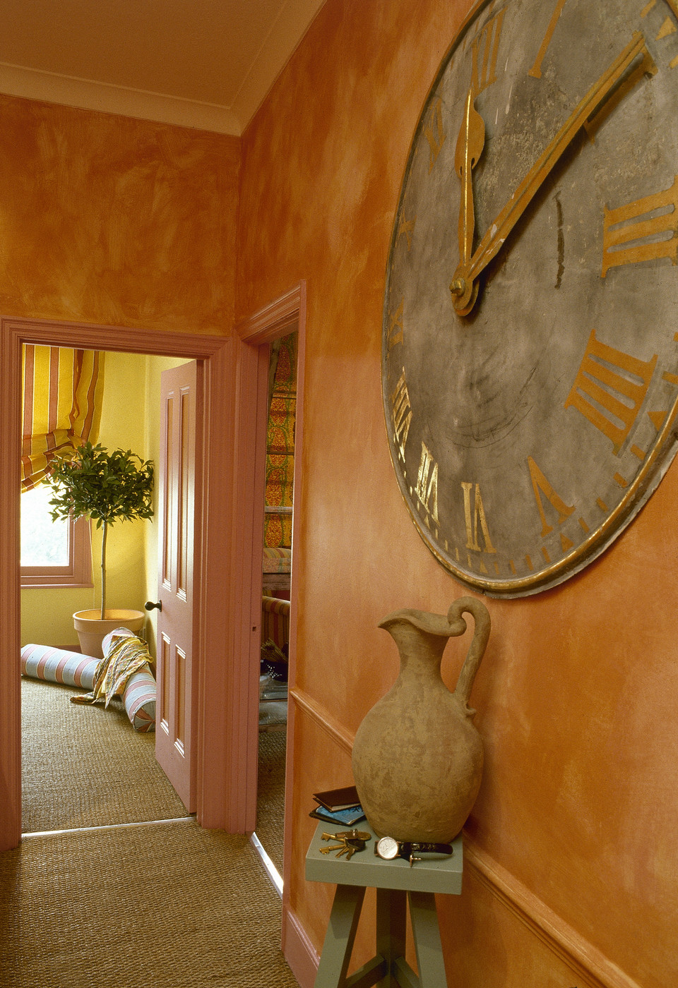 light terracotta color in the interior of the bathroom