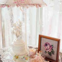 chic decor in the style of shabby chic photo