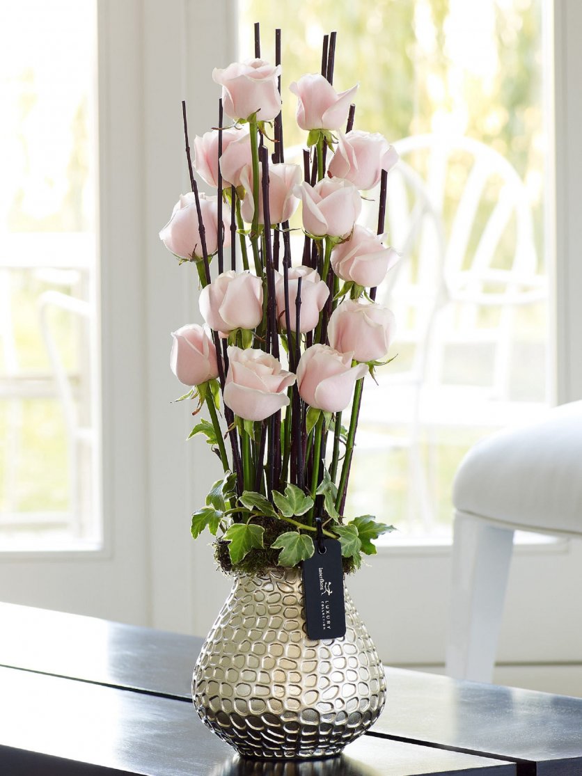 artificial flowers in the bedroom interior