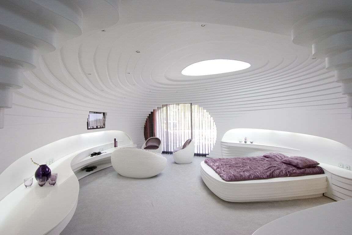 futurismo nel design dell'appartamento in un colore insolito