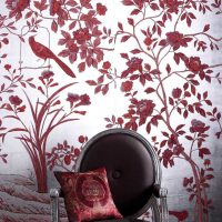 saturated burgundy color in the style of the bedroom photo