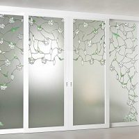 reflective glass in the design of the hallway picture