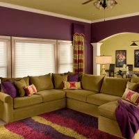 combination of lilac in the decor of the apartment picture
