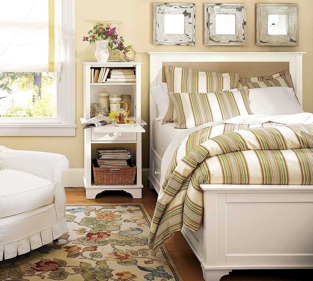 mobili camera da letto bianco chiaro