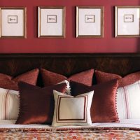 bright burgundy color in the decor of the apartment picture