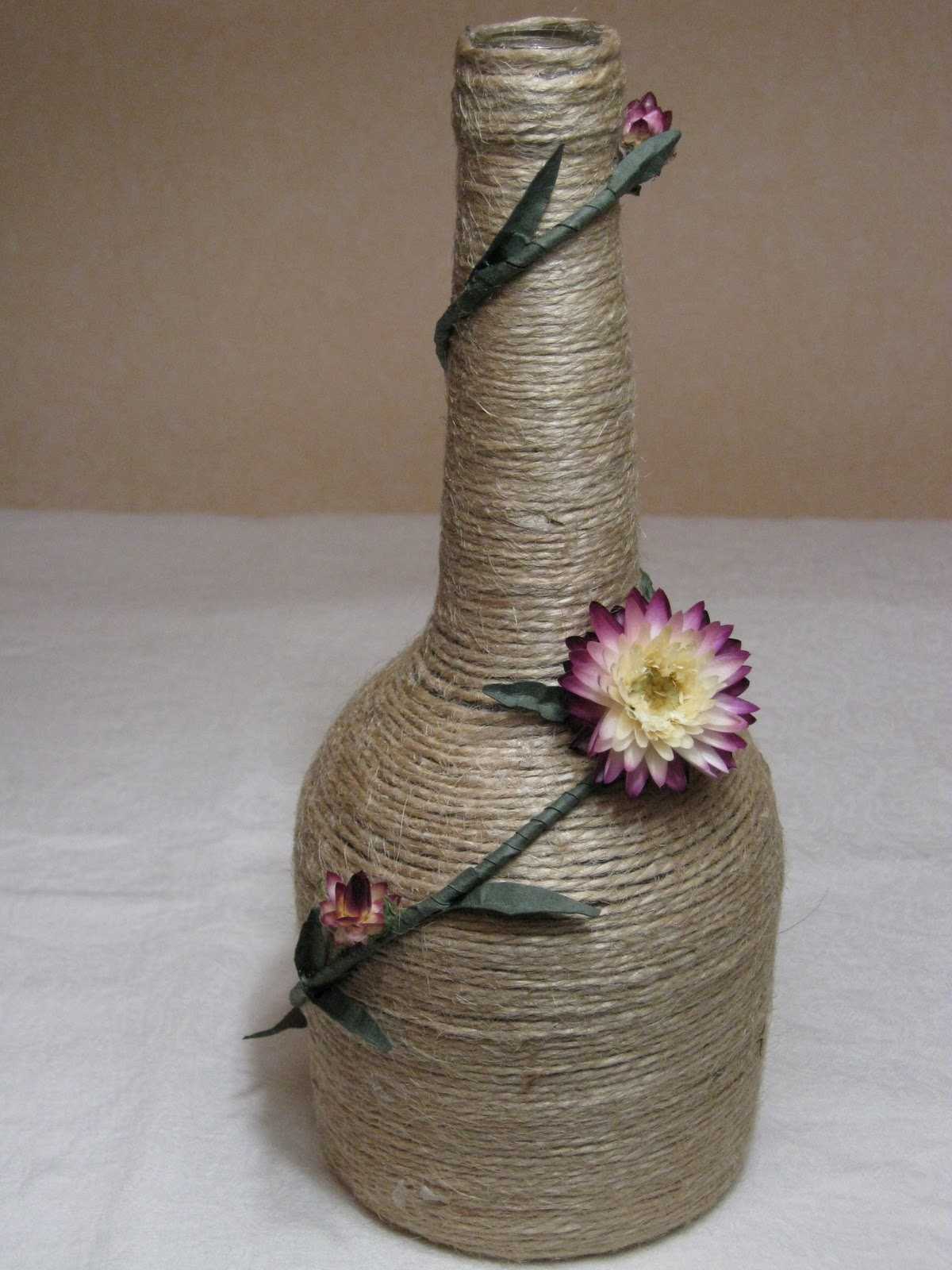 version of the original bottle decoration with twine