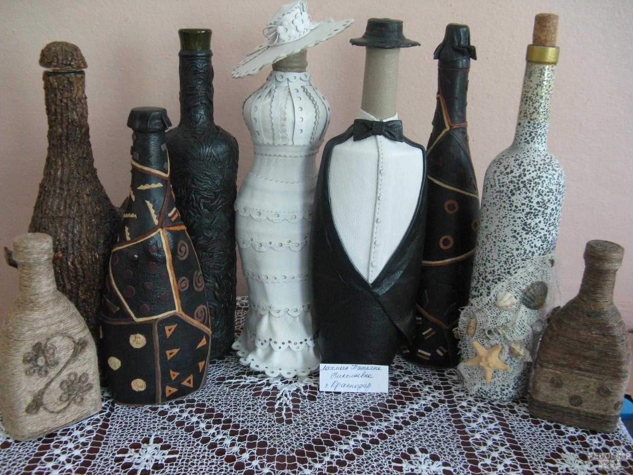 variant of chic decoration of champagne bottles with twine