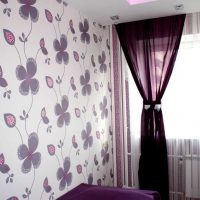 a combination of dark curtains in the decor of the apartment photo