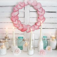 beautiful room decoration with improvised materials for Valentine's day picture