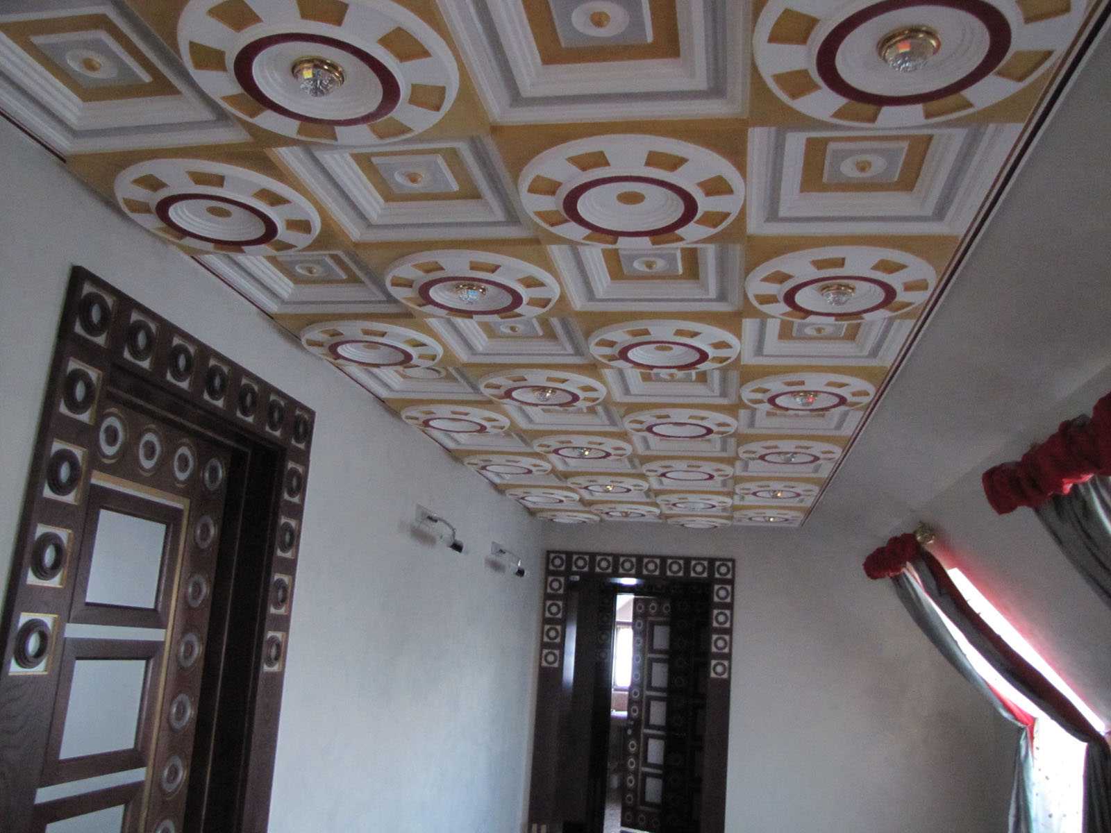 beautiful design of the ceiling with a pattern
