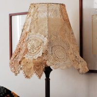 bright lampshade decoration with improvised materials picture
