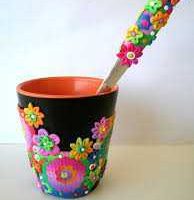 do-it-yourself beautiful mug decoration with polymer clay flowers photo