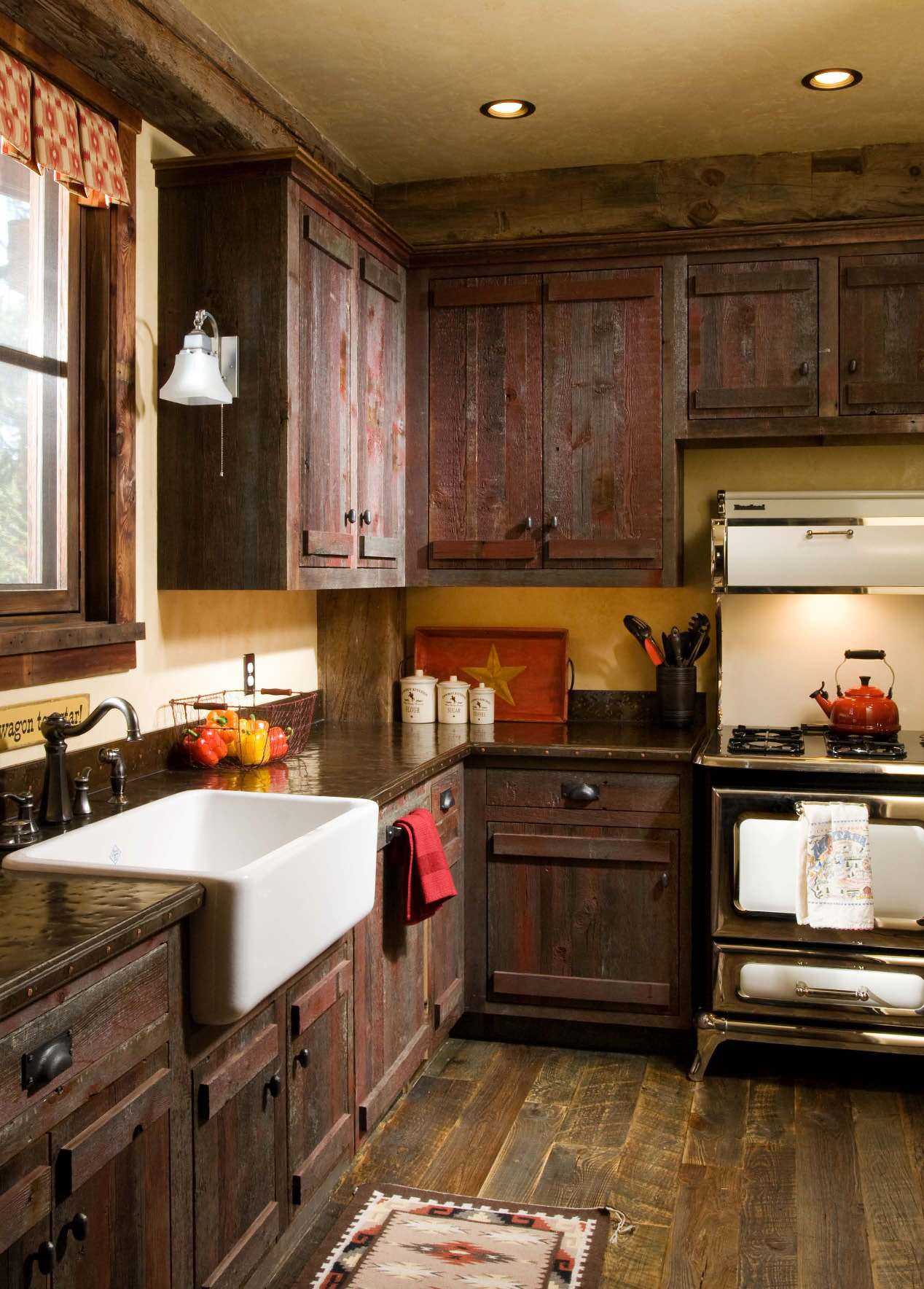classic rustic style kitchen