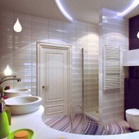 photo de la salle de douche au design lumineux
