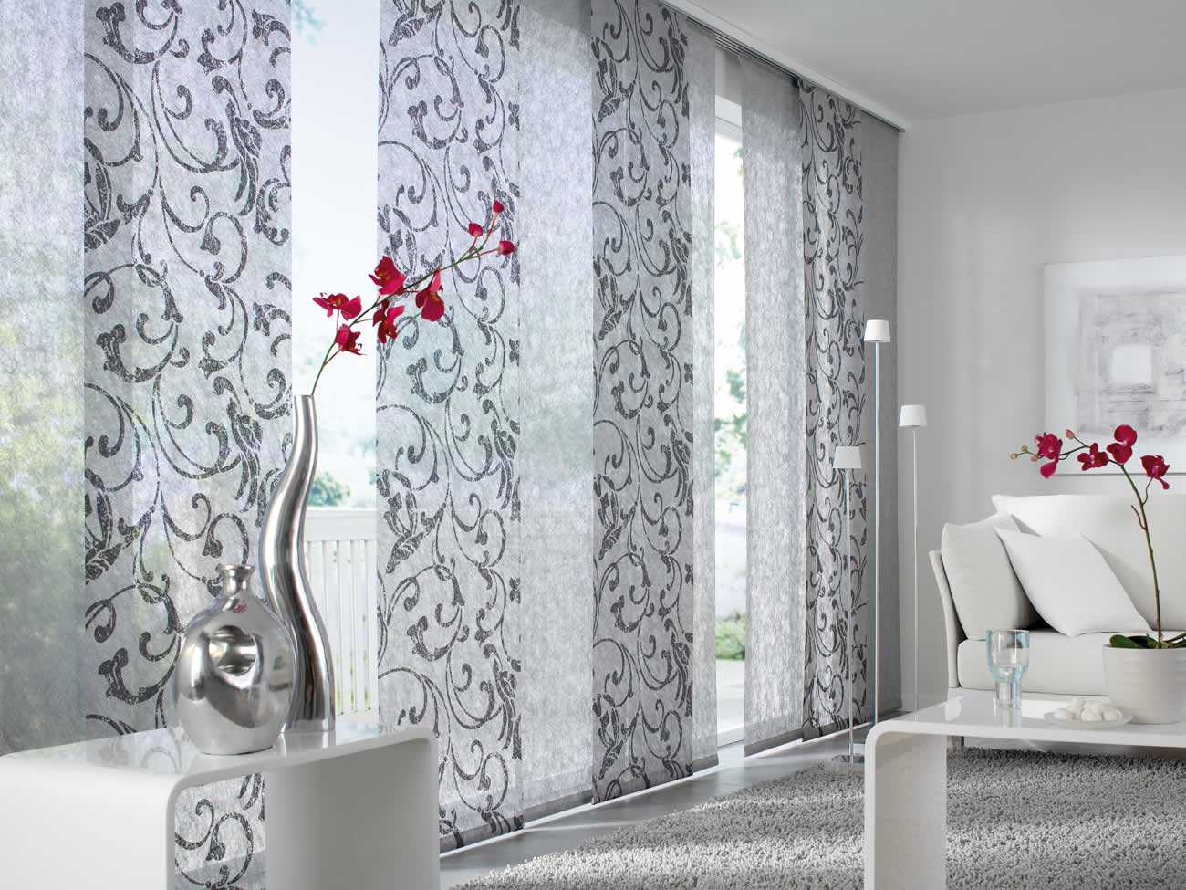 variant of unusual decor of curtains