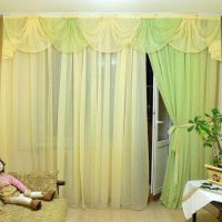 DIY bright decoration of curtains photo