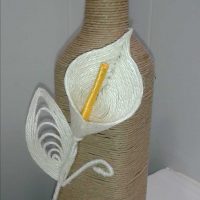 version of the original decoration of champagne bottles with twine photo