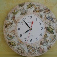 „Pasidaryk pats“ gražus laikrodžių dekoravimo paveiksliukas