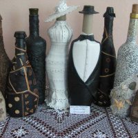 option for bright decoration of champagne bottles with twine picture