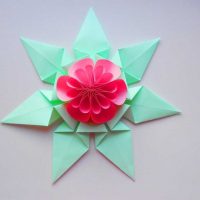 the idea of ​​a bright holiday decoration with paper picture