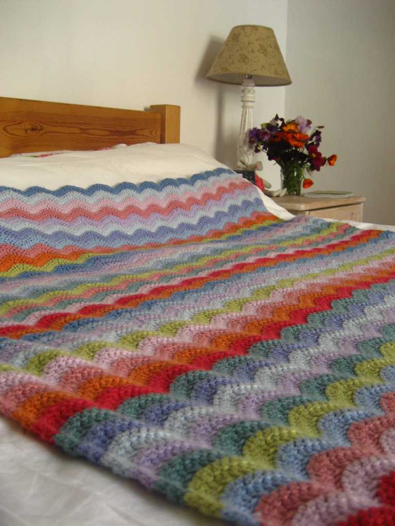 couvertures tricotées dans le décor de la chambre