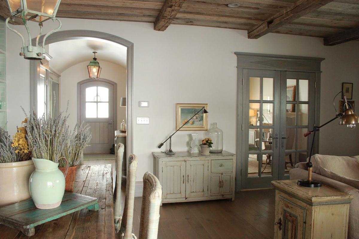 bright style apartment in provence style