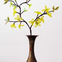 bright design option of a vase with decorative flowers picture
