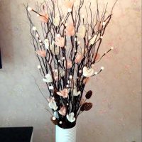version du bel intérieur d'un vase de sol avec photo de fleurs décoratives