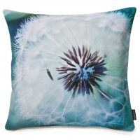 the idea of ​​unusual decorative pillows in the style of the living room picture