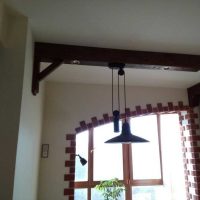 the idea of ​​a beautiful apartment decor with decorative beams picture