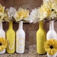 idea of ​​unusual decoration of glass bottles with salt picture