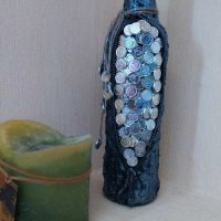 idea of ​​original decoration of glass bottles with paints picture