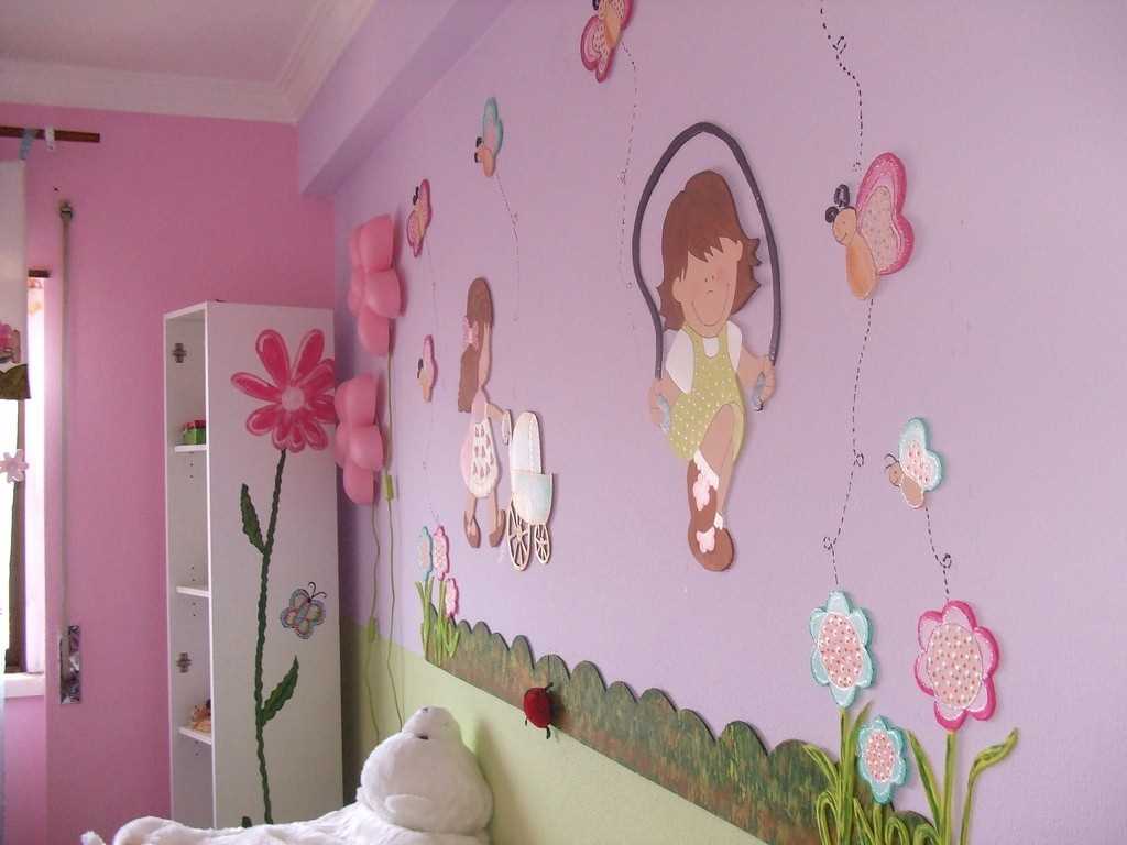 variant of the color design of the room for the girl