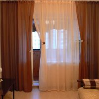 the idea of ​​bright decorative curtains in the design of the room picture