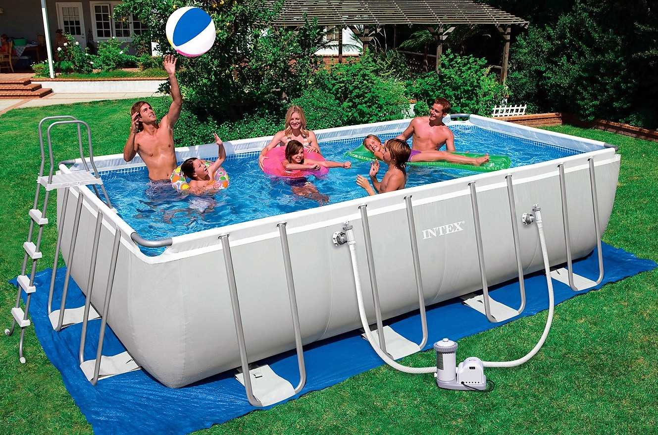 idea of ​​modern design of a small pool