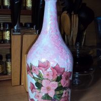 option of brightly decorating bottles with salt picture