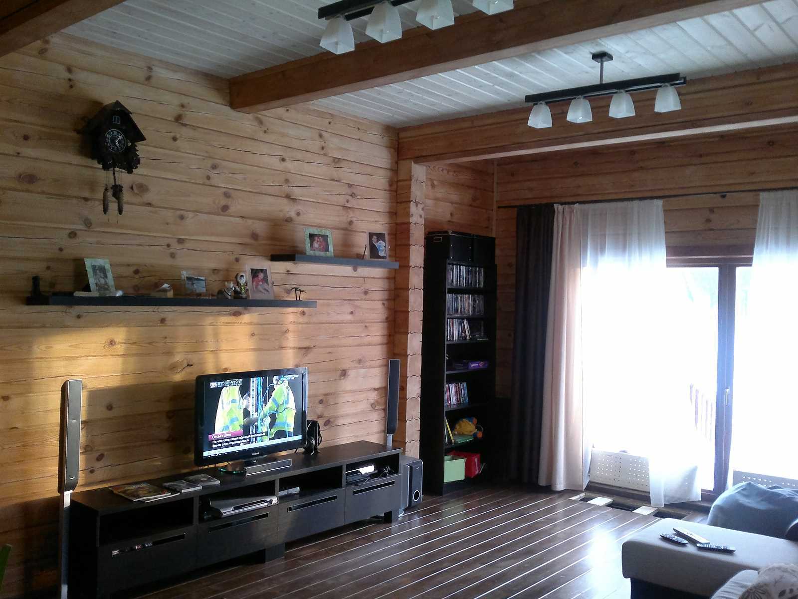 the idea of ​​the original interior of a summer house in the village