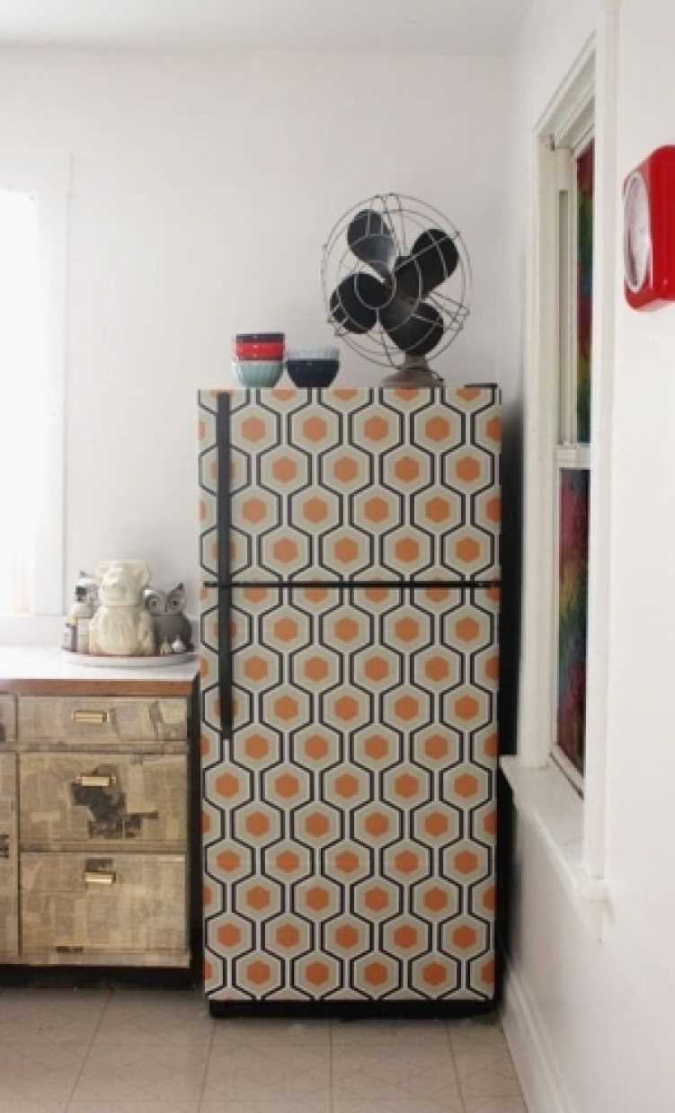 the idea of ​​a beautiful fridge decoration