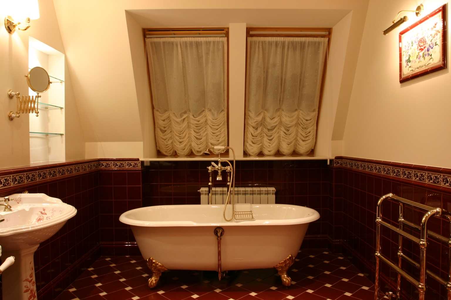 option of a light bathroom in a classic style