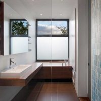 idea of ​​bright design of a bathroom with a photo window