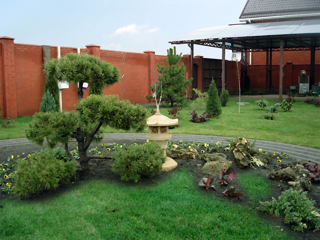 variant of beautiful landscaping of a private courtyard