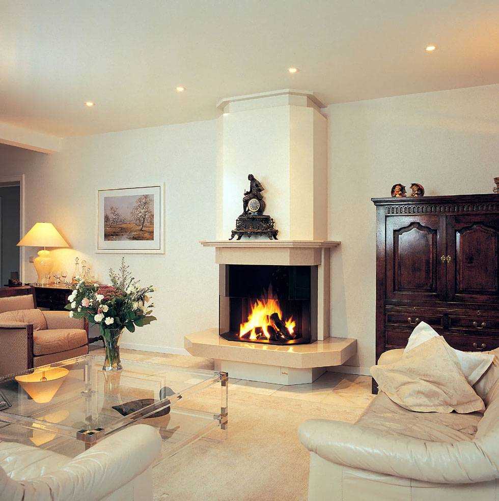 variant of the bright decor of the living room with fireplace