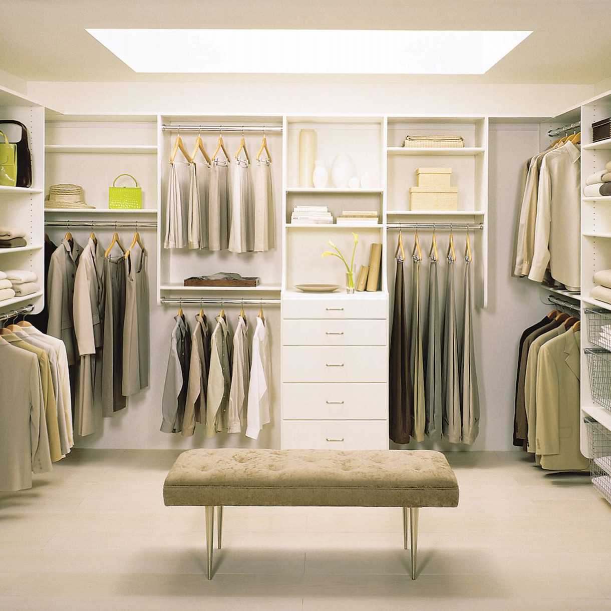 version of the bright style of the dressing room