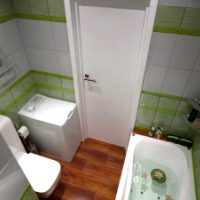 version d'une belle salle de bain design de 2,5 m2
