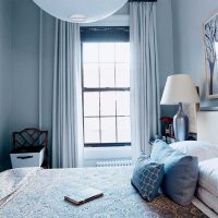 the idea of ​​using an interesting blue color in the design of an apartment photo
