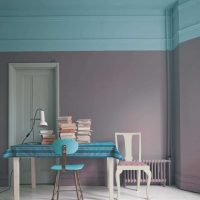 the idea of ​​applying an interesting blue color in the style of an apartment photo