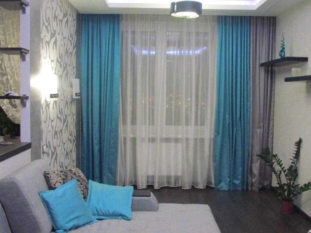 An example of the use of modern curtains in a bright decor of an apartment